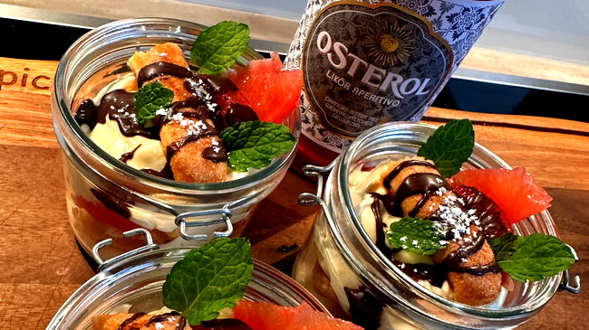 Image of Frucht-Tiramisu mit Grapefruit & Osterol Likör