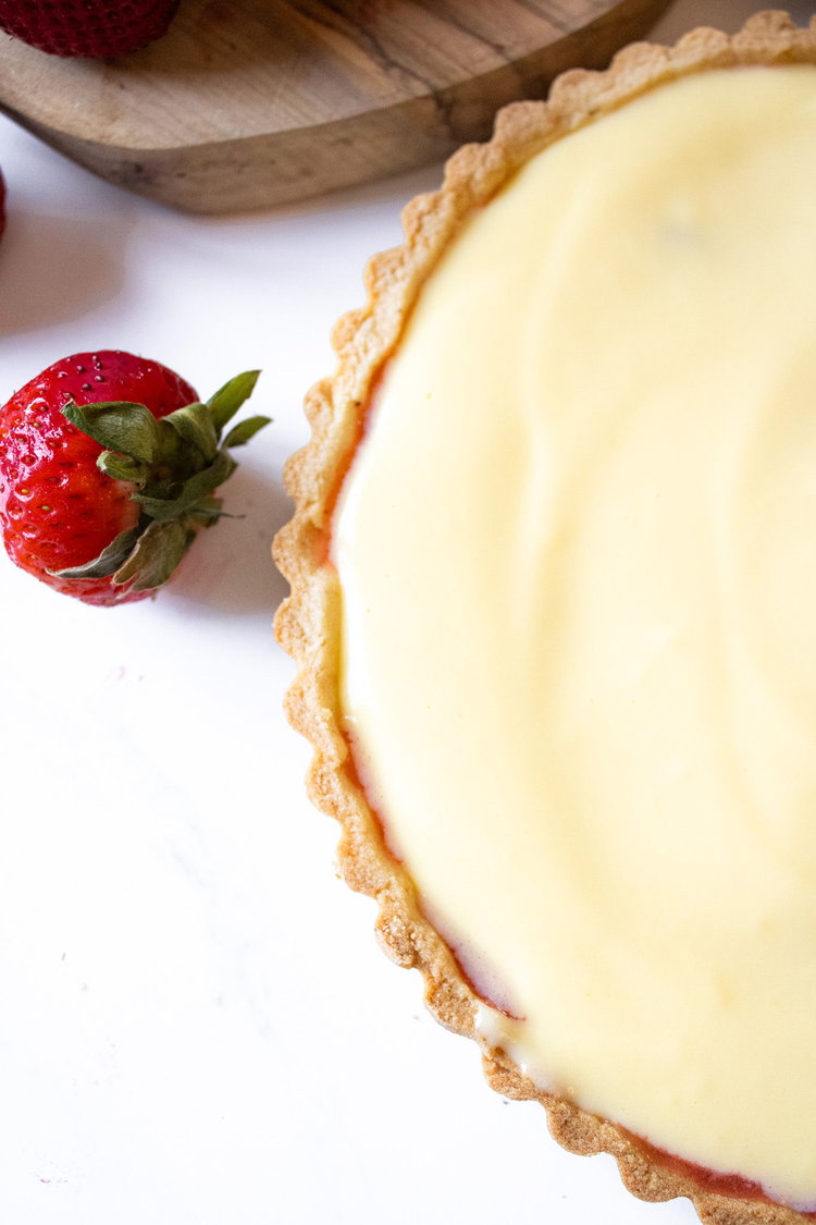 Image of Add the custard