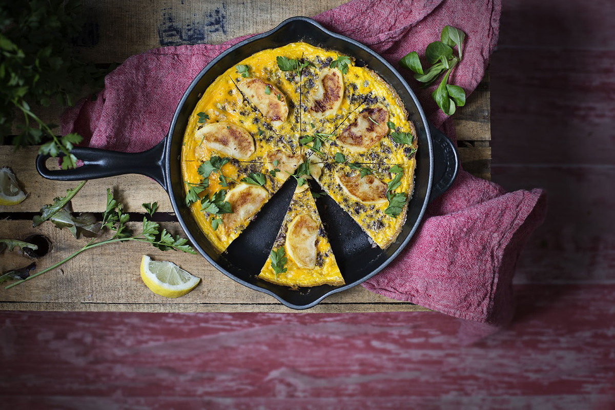Frittata di sanguinaccio e mela caramellata