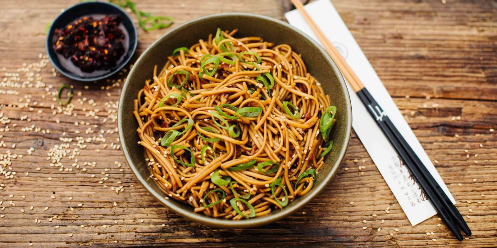 Soba Nudeln aus dem Wok - schnell &amp; lecker