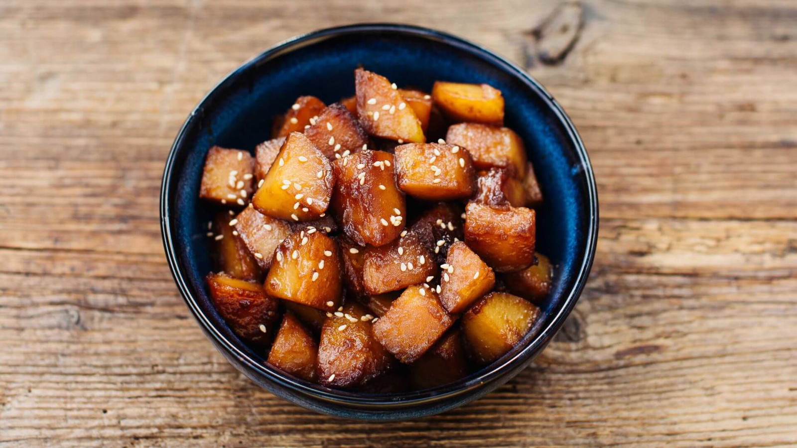 Image of Koreanische Schmorkartoffeln - Gamja Jorim
