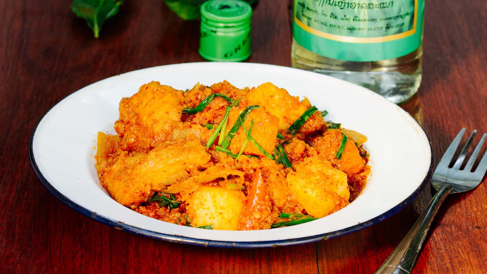 Image of Fisch-Curry mit Lao-Whiskey