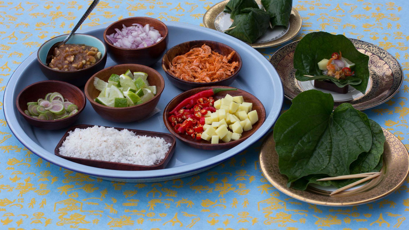Image of Snack im Pfefferblatt - Miang Kam