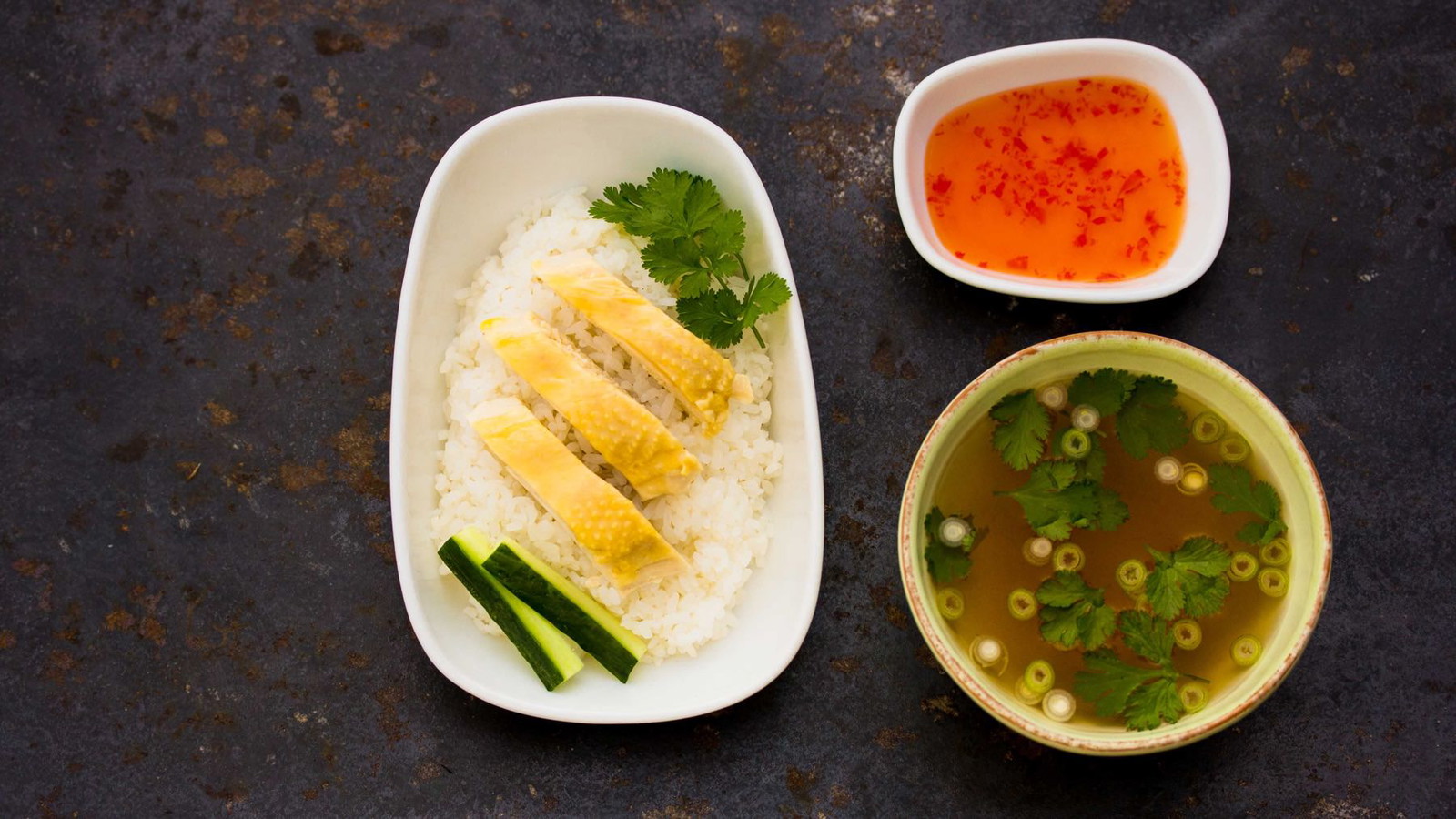 Image of Khao Man Gai - Saftiges Hähnchen mit aromatischem Reis