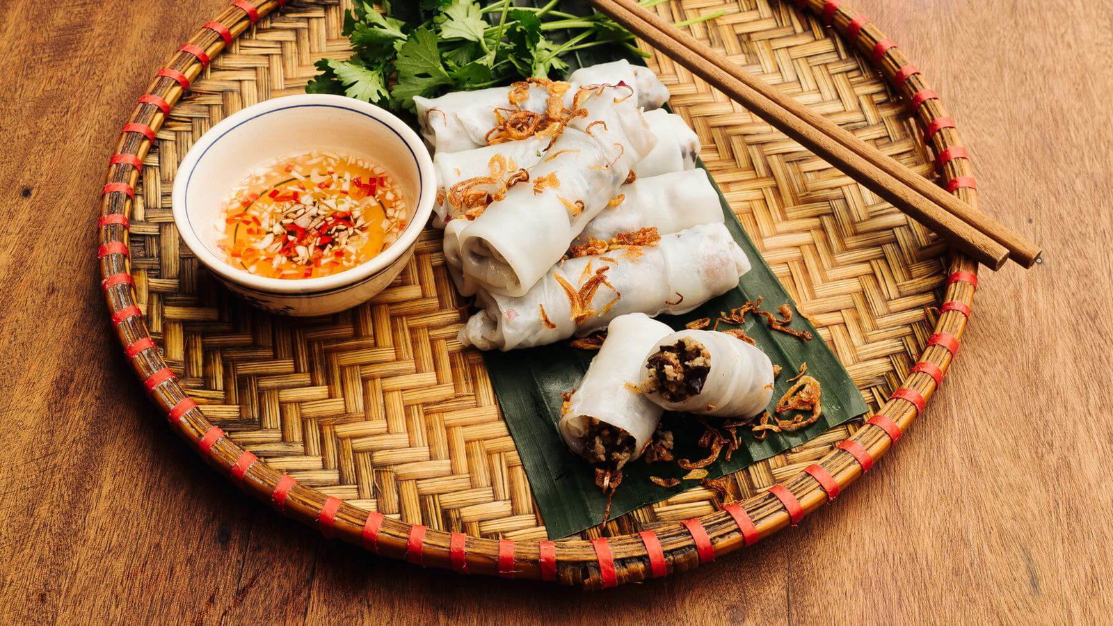 Image of Gedämpfte Crêpes aus Reismehl - Banh Cuon