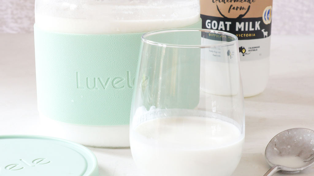 Image of Easy Goat Milk Kefir