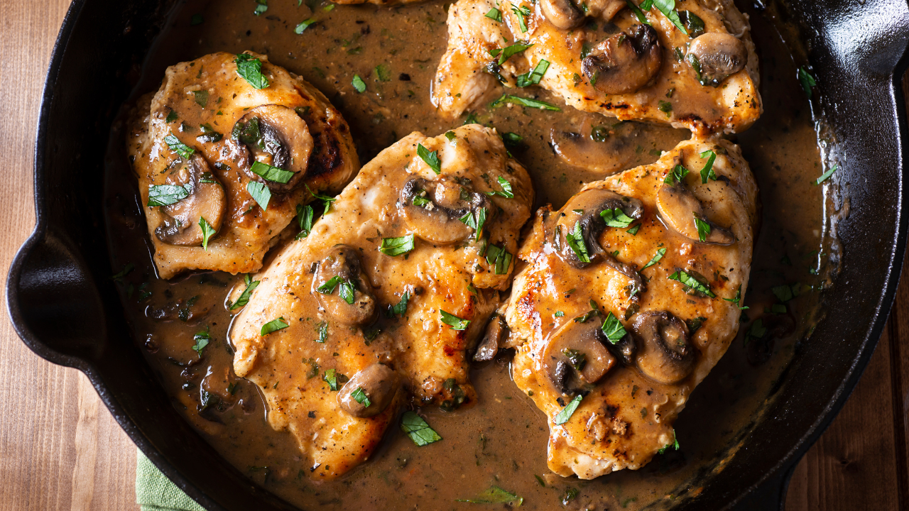 Image of Mediterranean Chicken & Mushroom Skillet