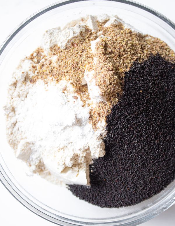 Image of Mix together dry ingredients