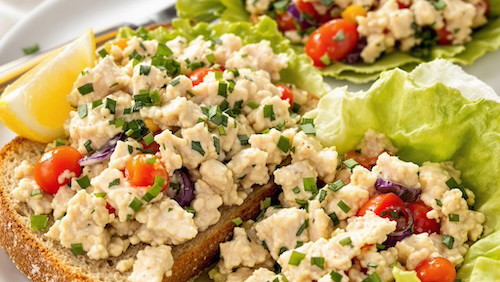 Image of Tuna Salad with Oregano and Lemon
