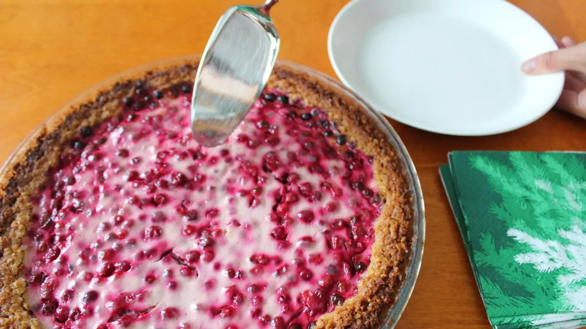 Traditional Finnish lingonberry pie
