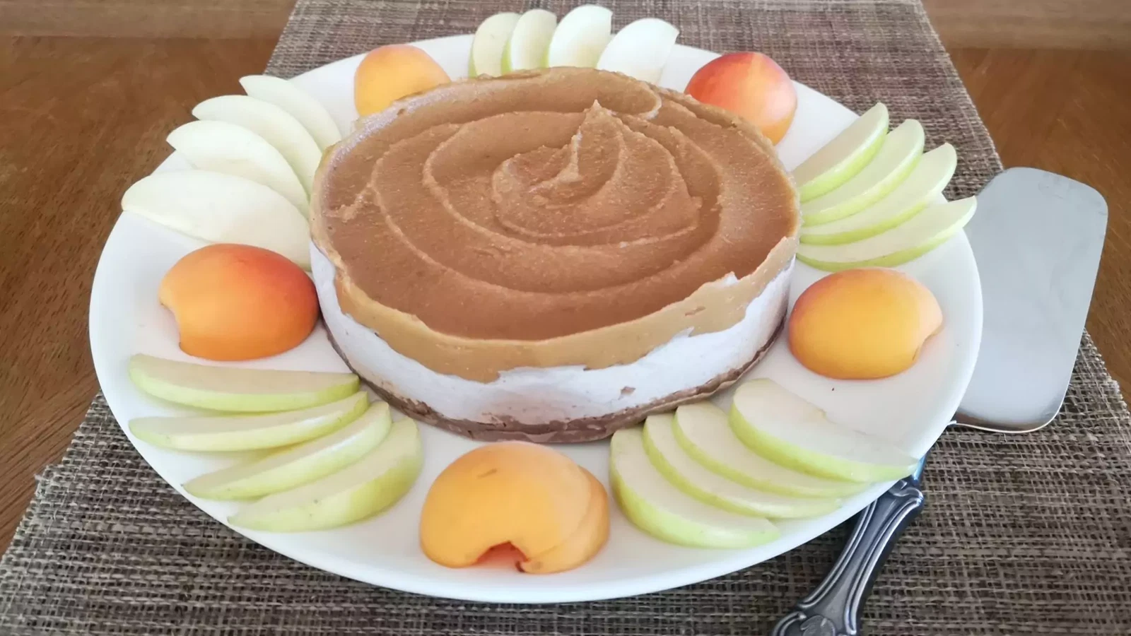 Natural Nordic no-bake cloudberry cheesecake