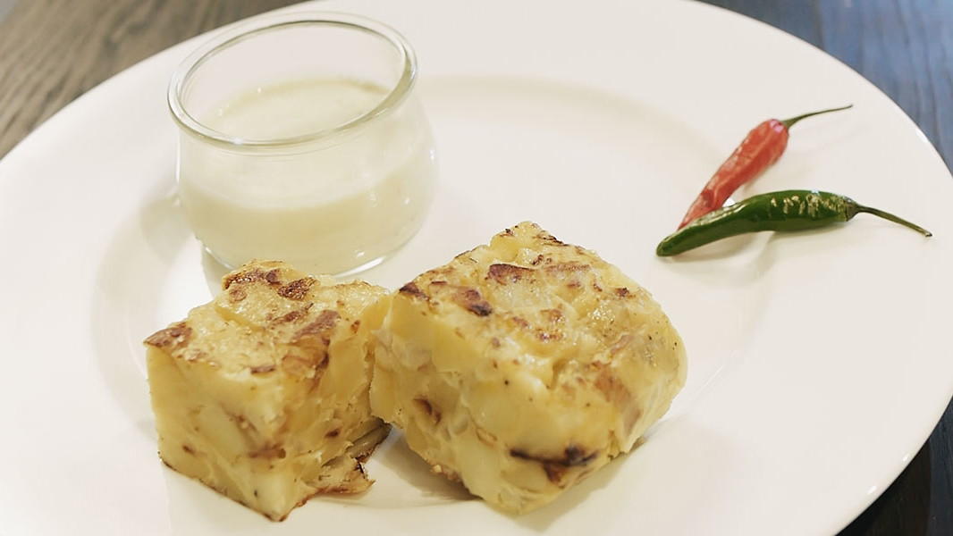 Image of Tortilla de Patatas mit Aioli