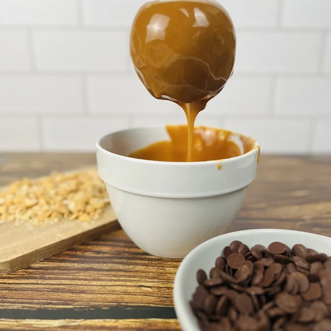 Image of CAROB CARAMEL APPLES