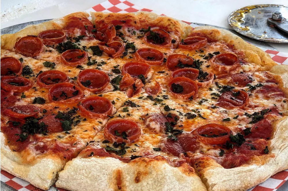Everyday Classic Pepperoni Pizza on the Grill