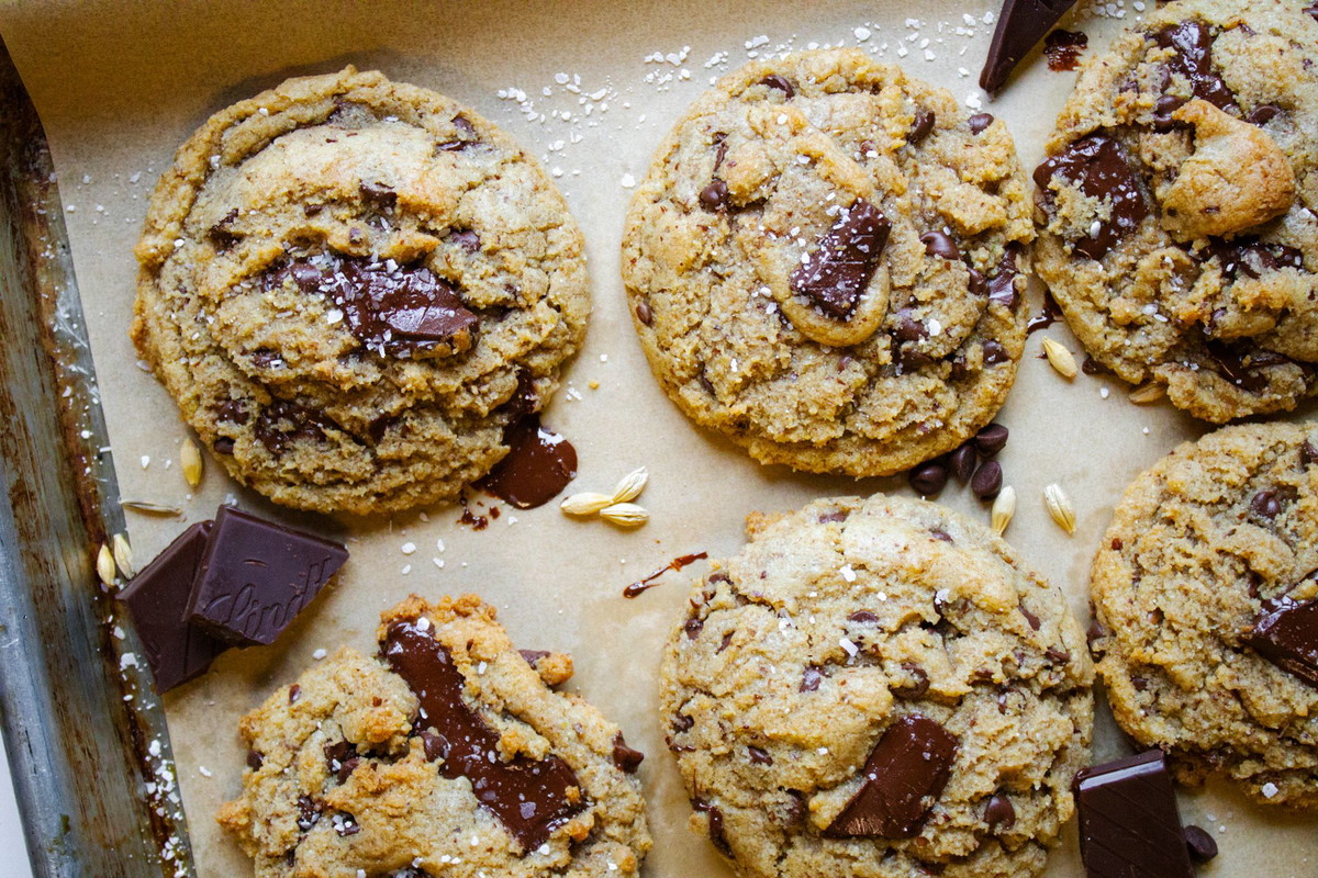 Rustic Brown Butter Chocolate Chip Cookies