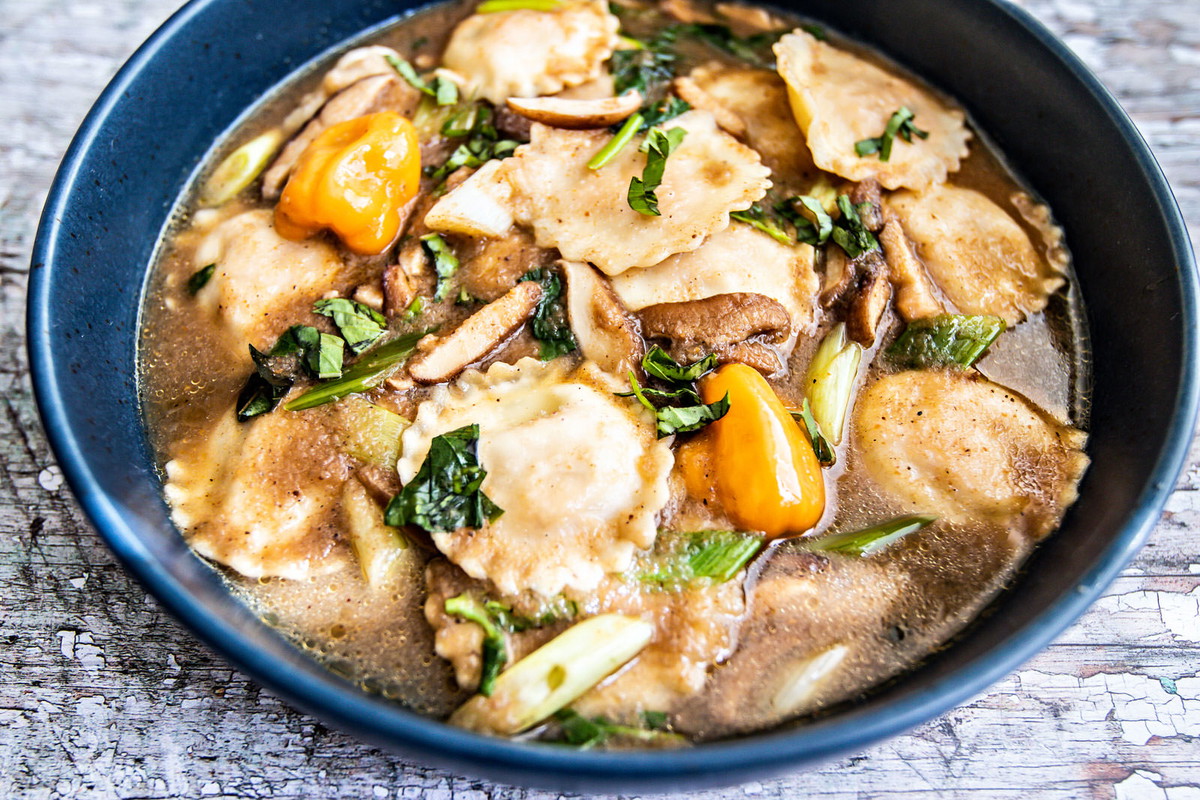 Girasoli in Pepper Soup Broth: A Fusion of Comfort and Heat