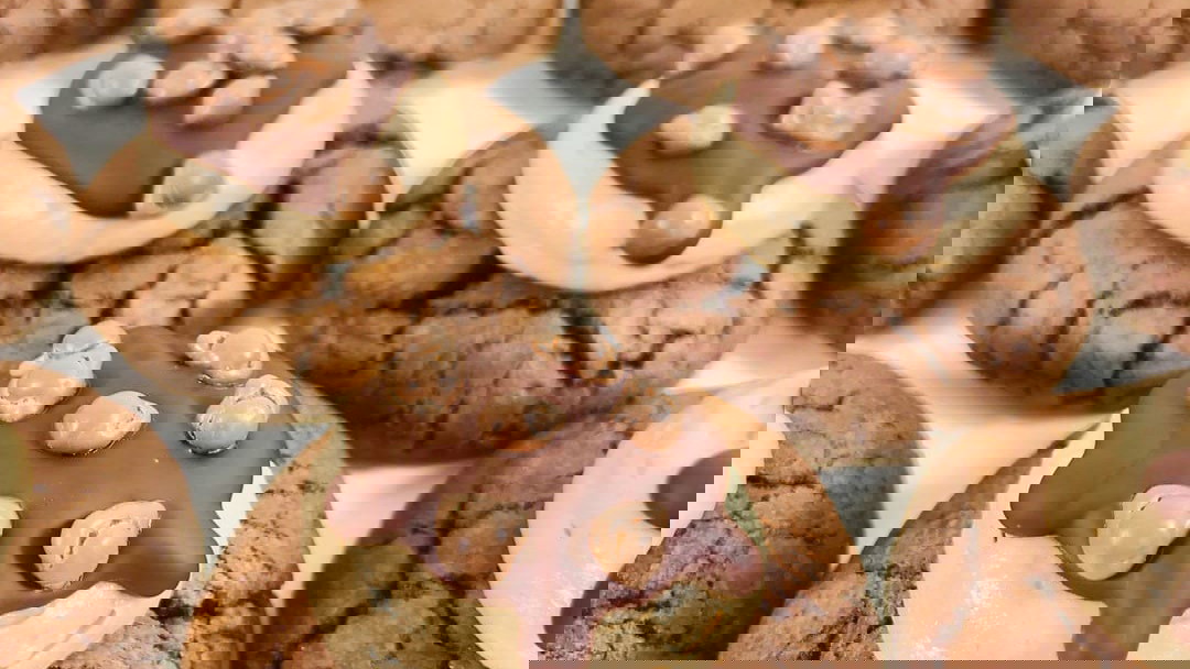 Image of Chokladcookiebiskvier med nougat