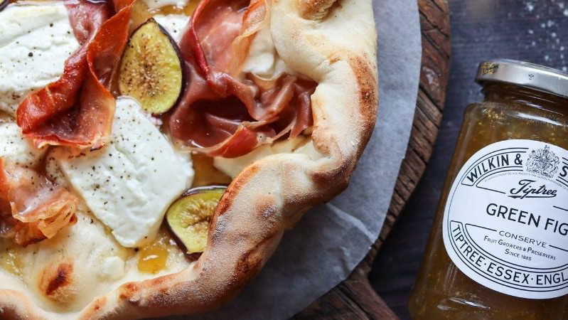 Image of Fig & Goats Cheese 'Stone-Faked' Pizza