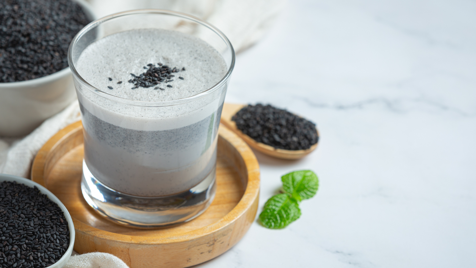 Image of Wabi Coffee Recipes: Black Sesame Latte