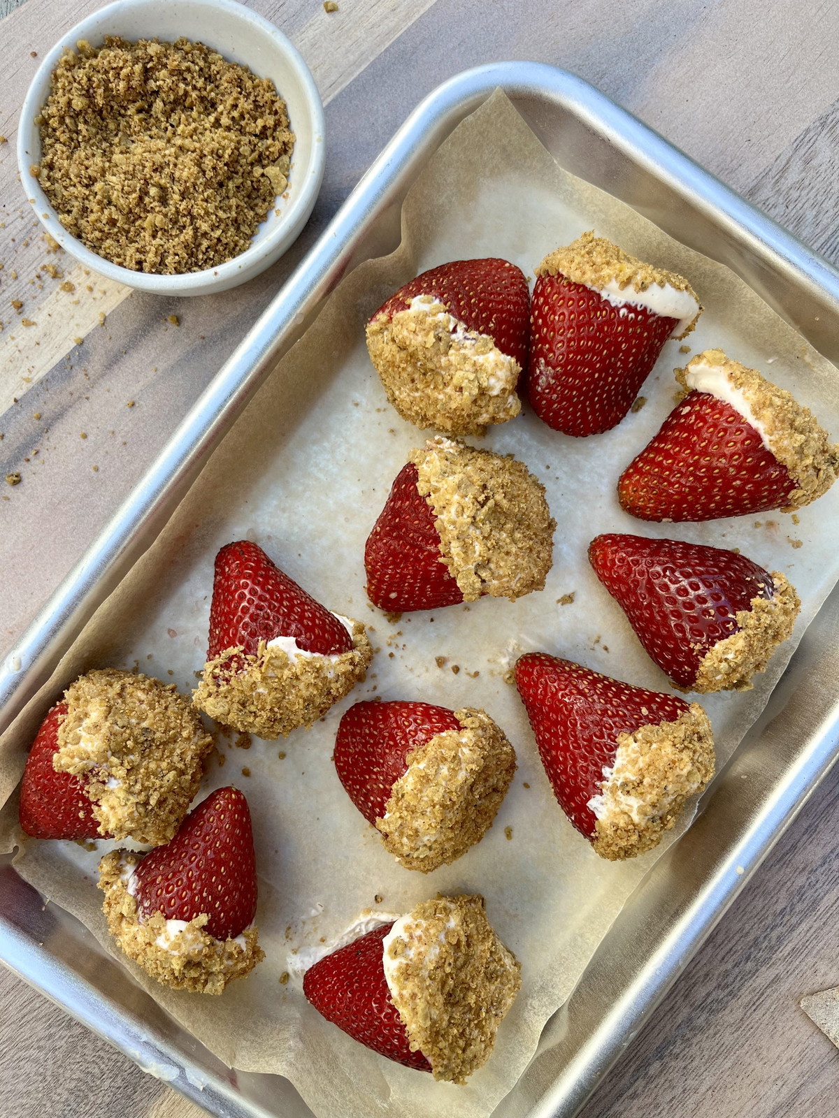 Churro Crunch Strawberries