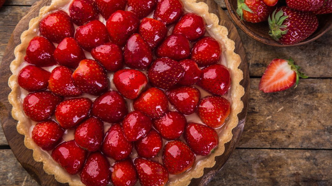 Image of 🥣 Tarte aux fraises brillante & crousti-fondante 🍓✨