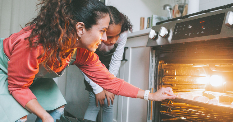 Image of 7️⃣ Cuisson.28–35 min à 180 °C jusqu’à doré et centre...