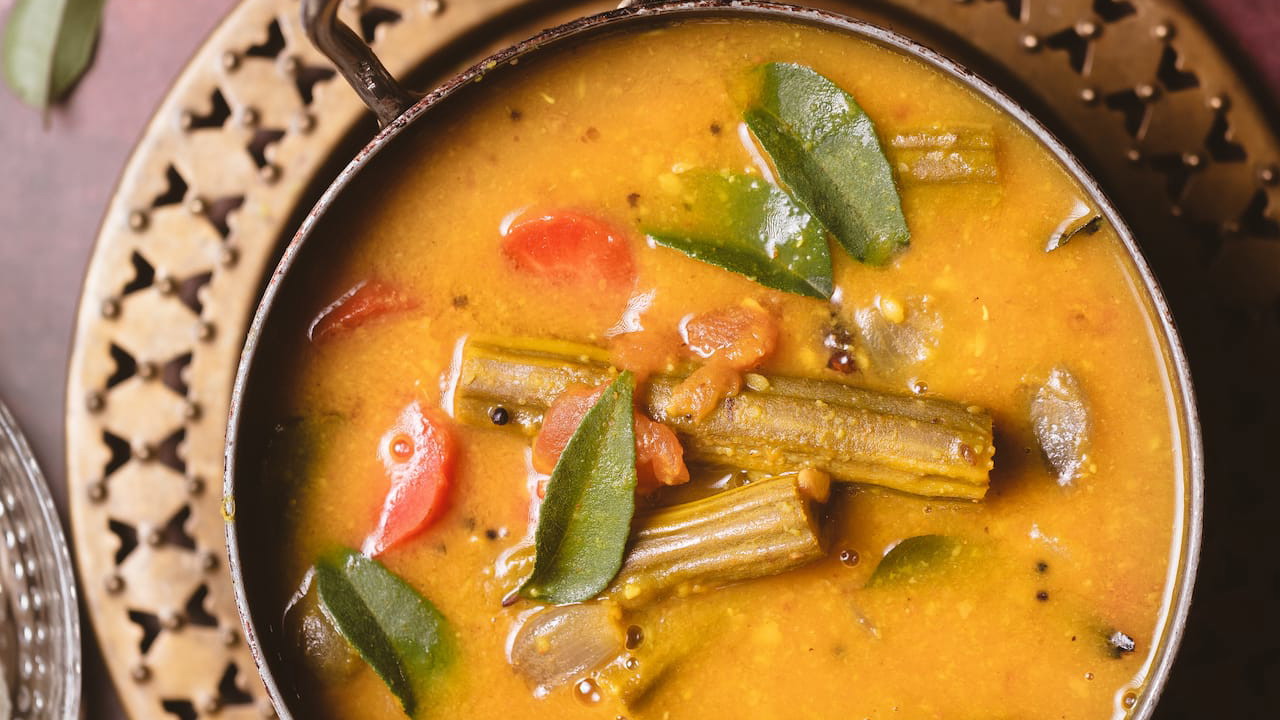 20-Minute Mixed Vegetable Sambar with Tamarind Extract – Easy Pressure Cooker