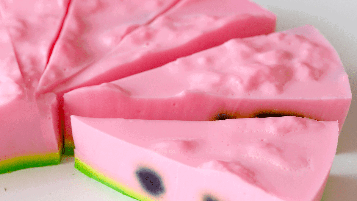 Set-Slice Watermelon Jello with a Touch of Watermelon Extract – Easy No-Bake Dessert
