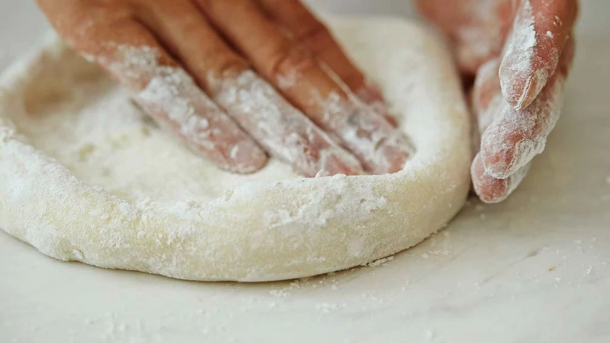 🥣 Pâte à pizza maison – recette facile 🍕✨