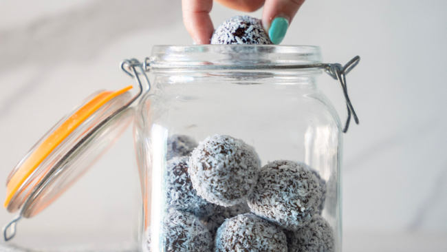 4 ingredient Bliss Balls
