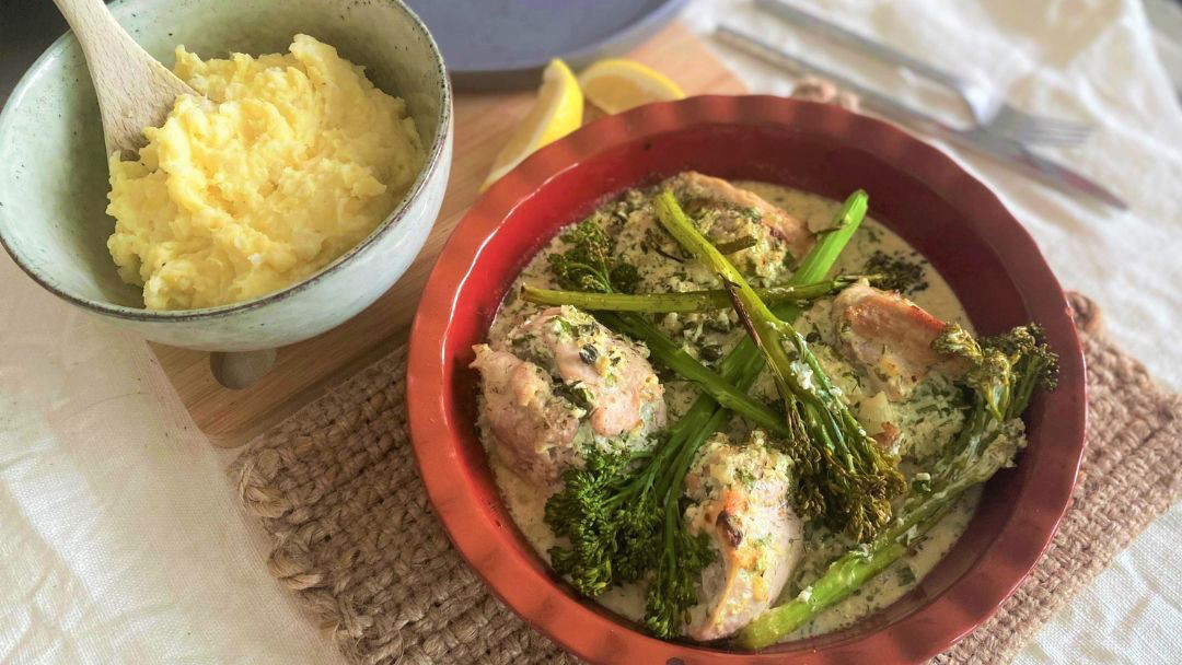 Spinach and Ricotta Stuffed Chicken Thighs