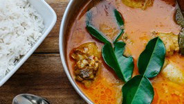 Anti-Inflammatory Chicken Red Curry