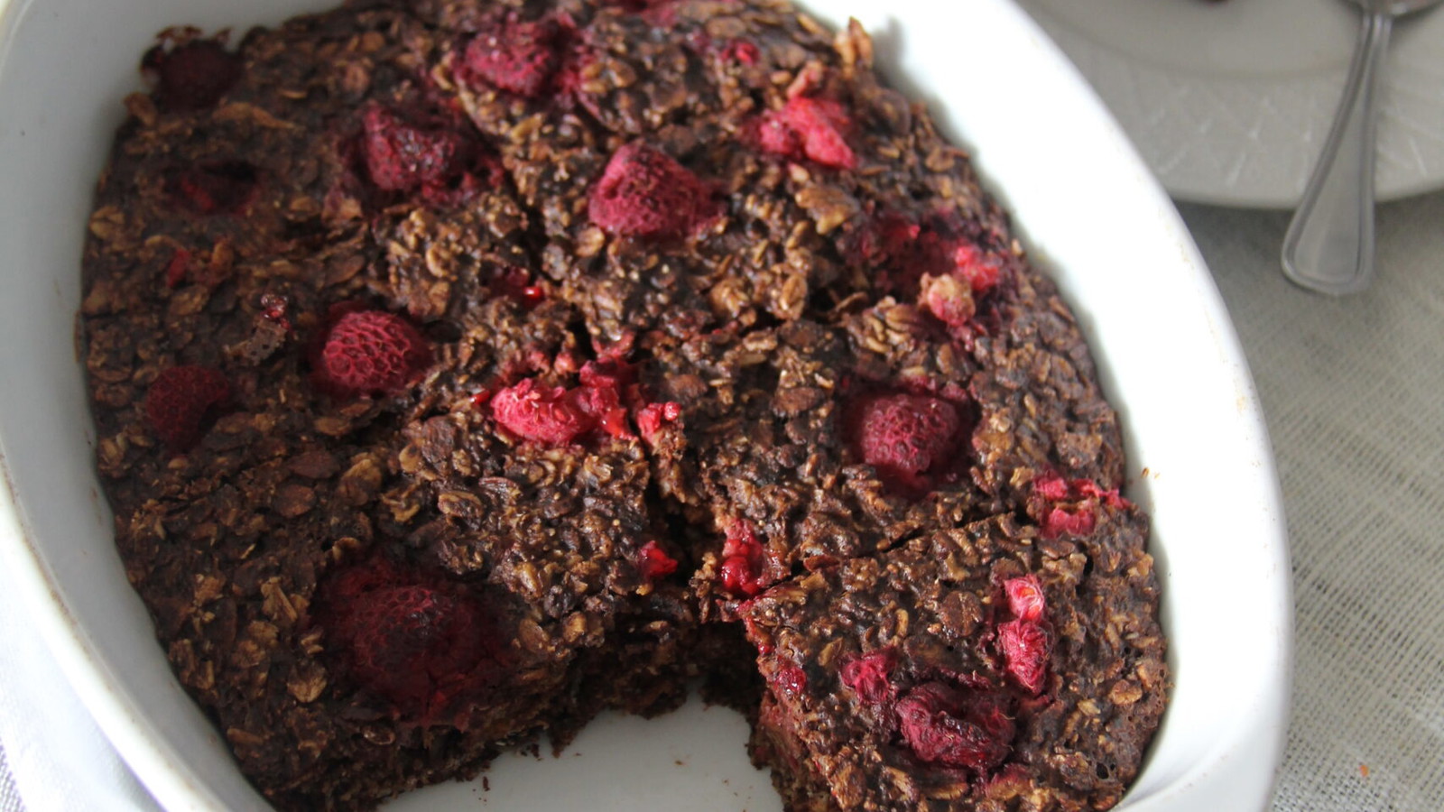 Cacao Baked Oat Slice