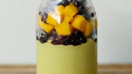 Anti-inflammatory Turmeric and Mango Panna Cotta