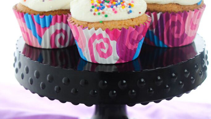 Cream Soda Flavor Extract Cupcakes – Nostalgic & Moist Soda-Infused Treats