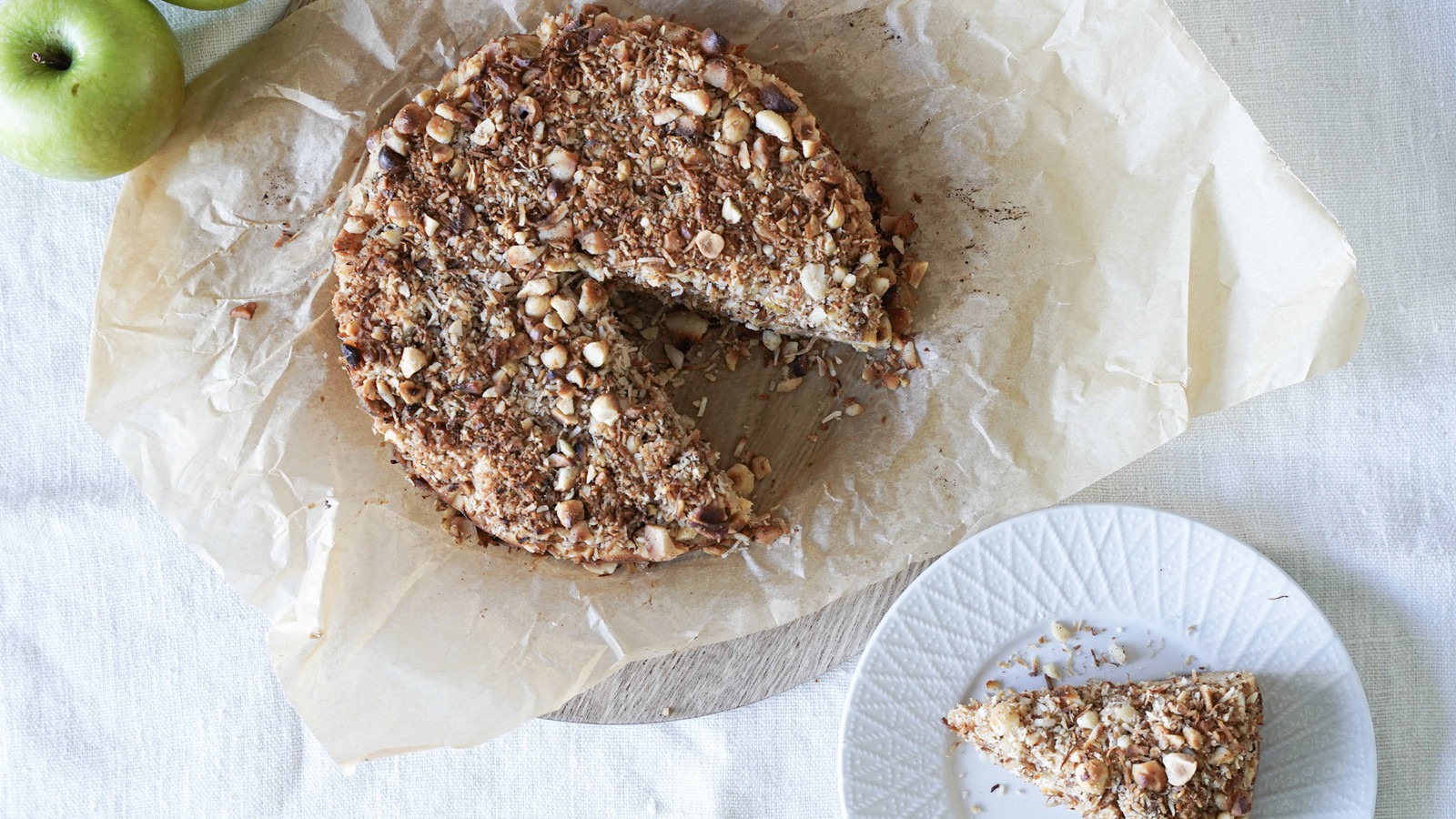 Apple Crumble Cake