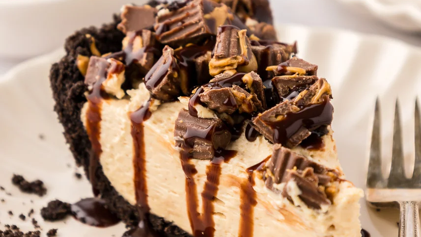 No‑Bake Peanut Butter Pie with Extracted Peanut Butter Flavor — Quick & Creamy Dessert