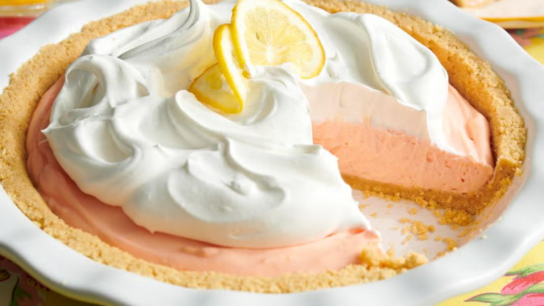 Pink Lemonade Swirl Cheesecake Cups with Pink Lemonade Extract – Bright & Creamy Treat