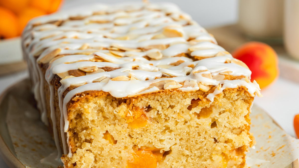 Apricot‑Almond Moist Loaf Cake with Apricot Flavor Extract