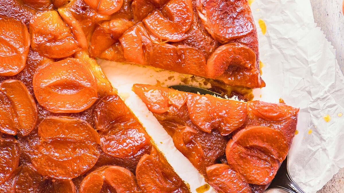 Caramelized Apricot Upside‑Down Cake with Apricot Flavor Extract