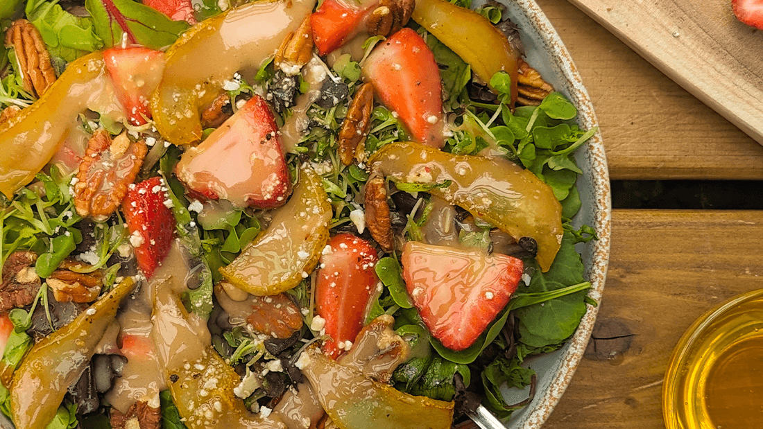 Image of Strawberry and Pear Salad with Balsamic Dressing Recipe