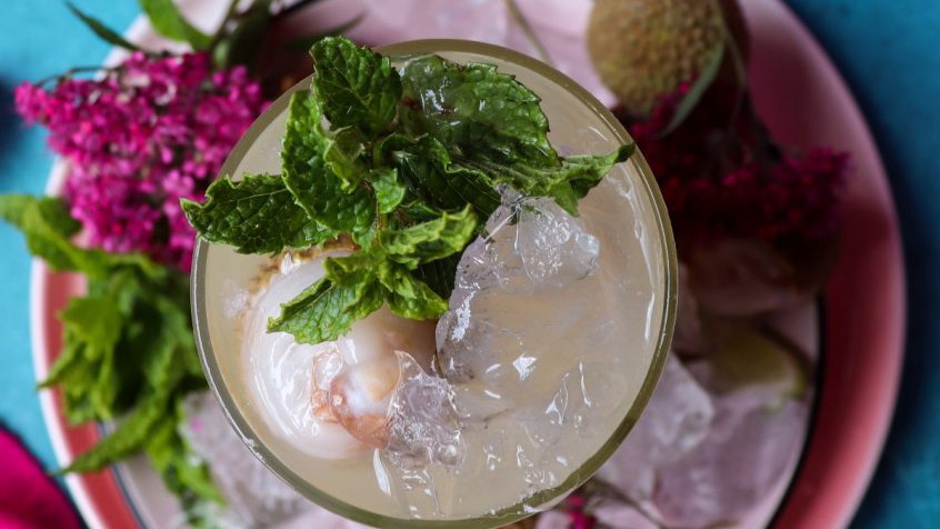 Refreshing Lychee Mojito Cocktail Recipe with Lychee Extract