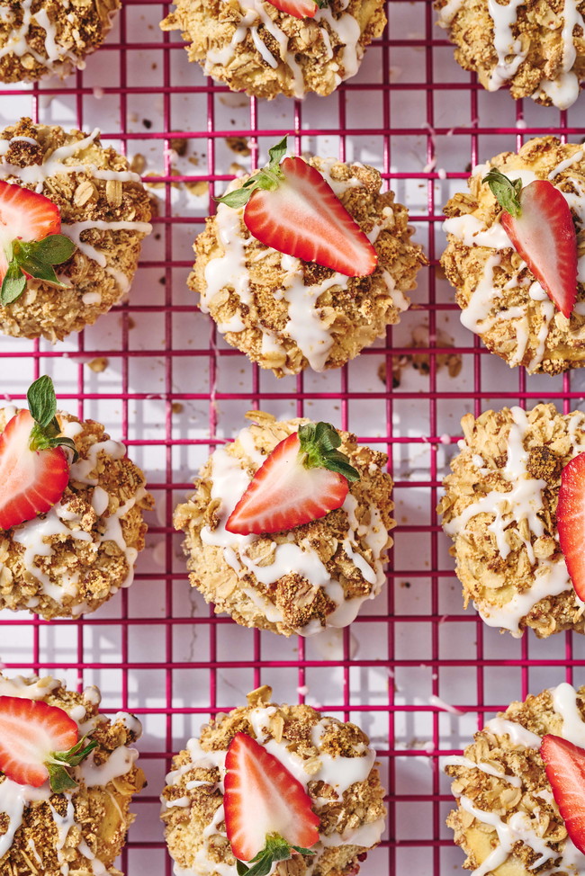 Image of Strawberry Oat Muffins