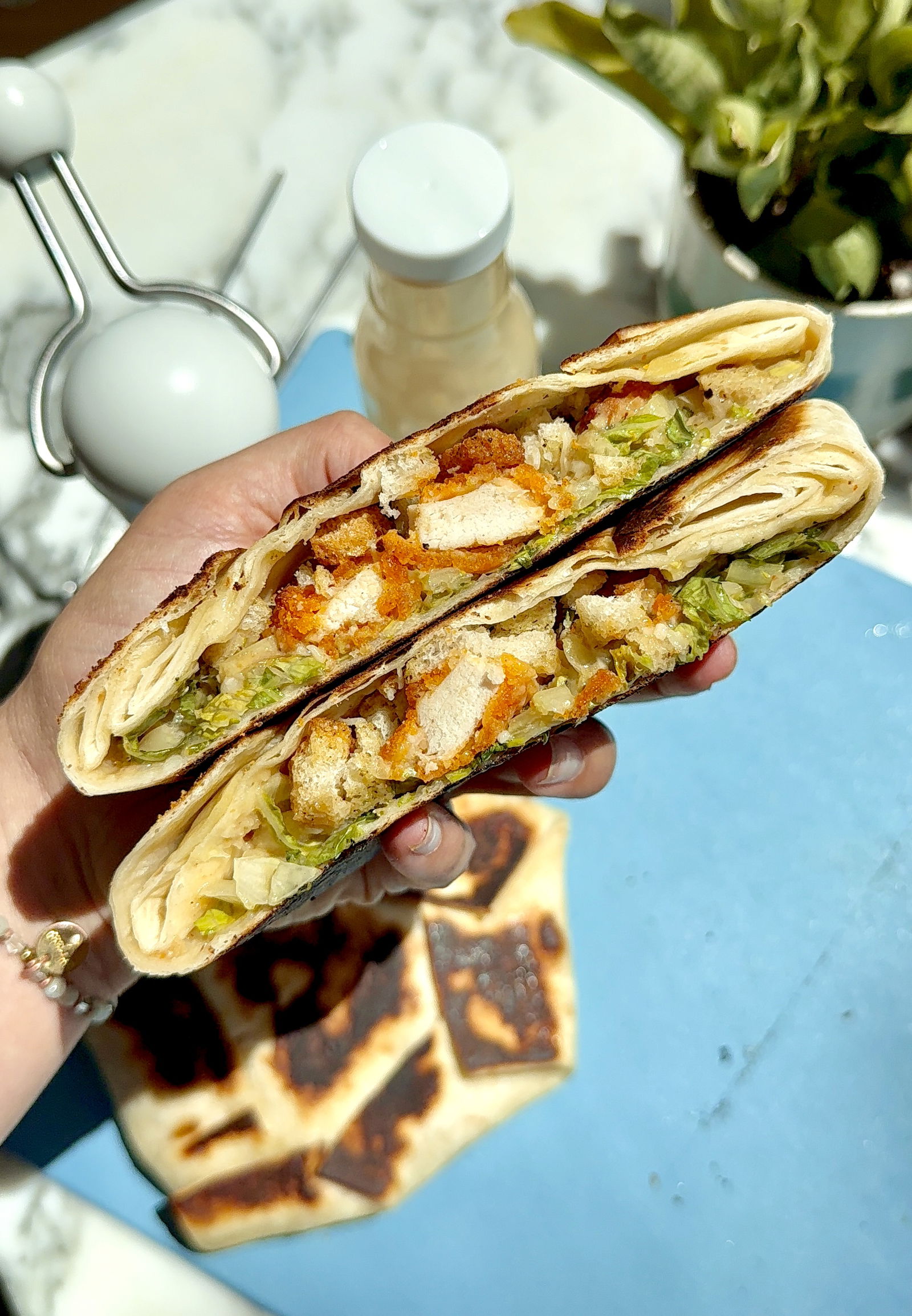 サクサクC【0009】 Miso Caesar Crunchwrap Supreme – SideDish