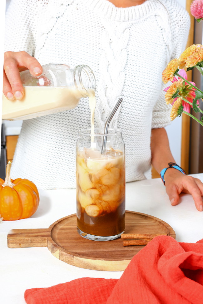 Image of Latte à la citrouille et aux épices végan 