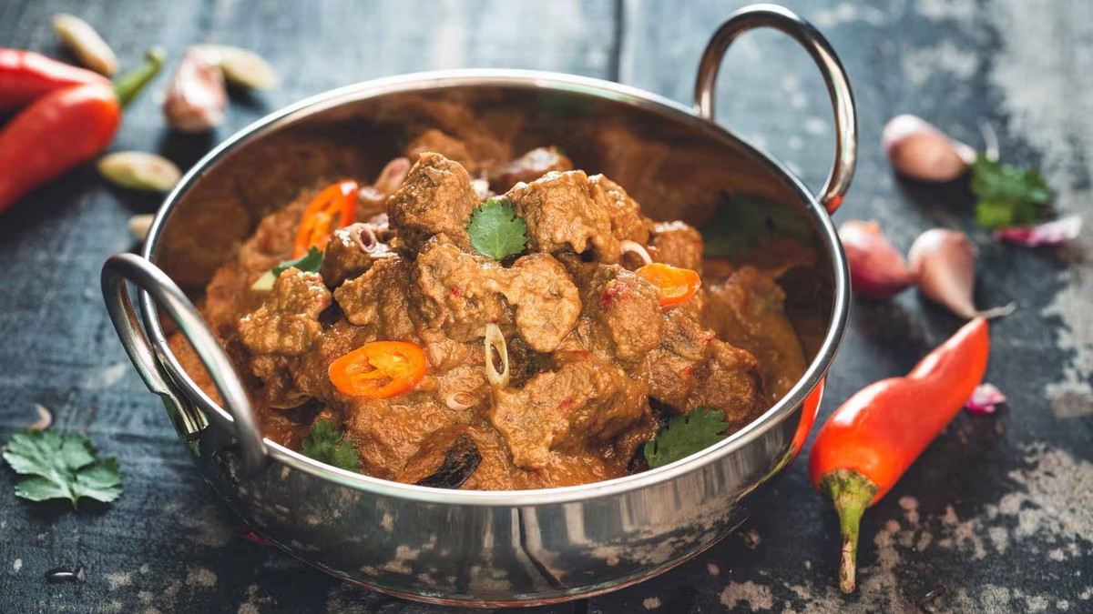 Garbure — recette régionale de Nouvelle-Aquitaine (Béarn/Gascogne) 🥬🦆