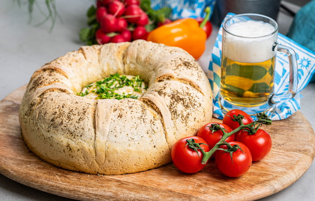 Image of Herzhafter Baguette-Kranz