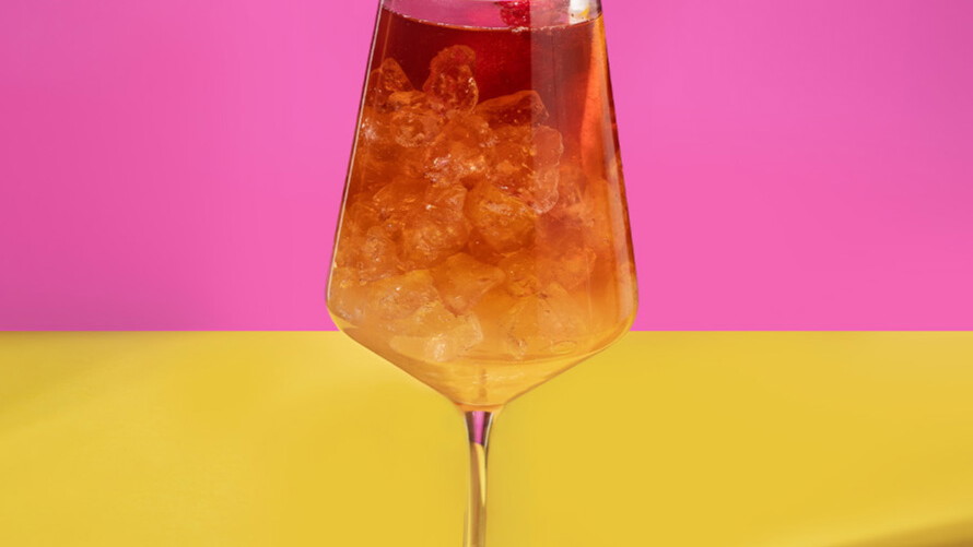 Image of Alkoholfreier Himbeer-Yuzu-Spritz