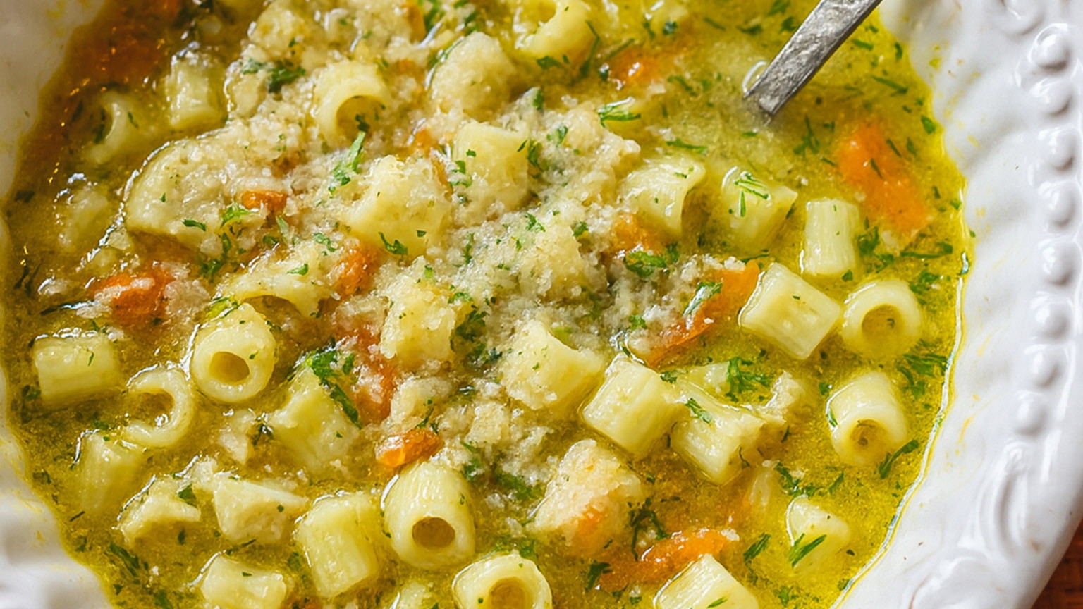 Image of Luna's Organic Chicken Noodle Soup