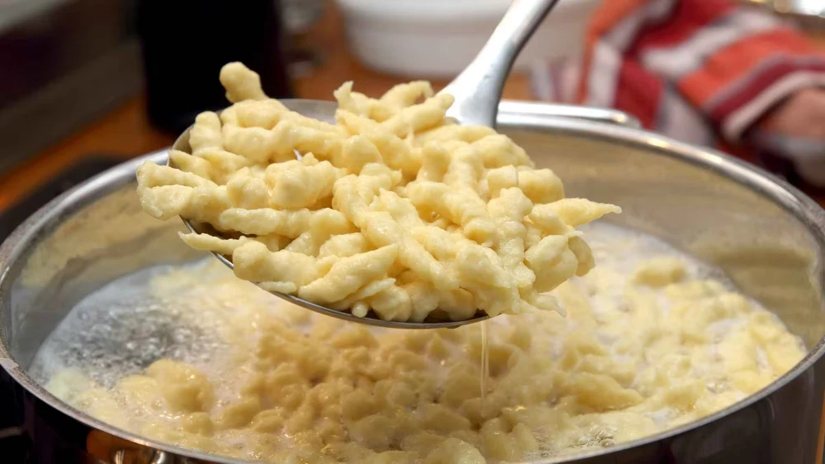 Knepfle — recette régionale du Grand Est (Alsace/Lorraine) 🥚🥔